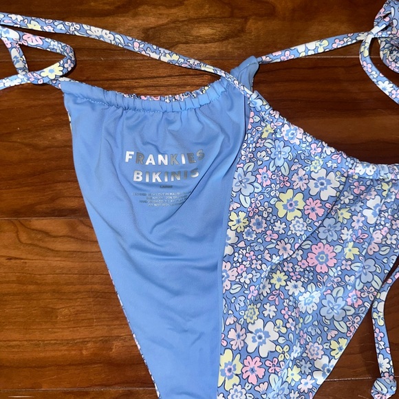 Frankie’s Springtime Set M/L - Picture 2 of 5